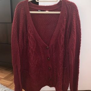 Cardigan sweater